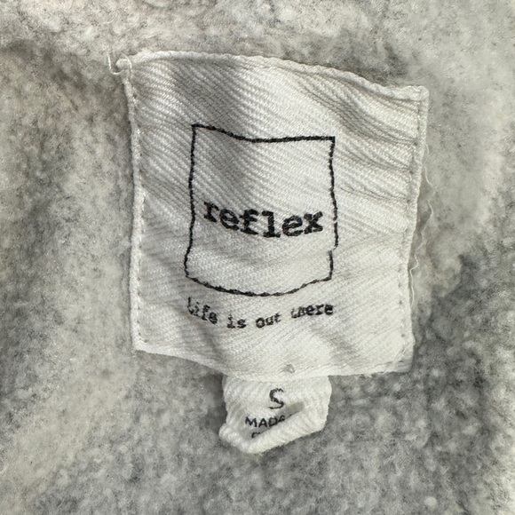 Reflex Heather Gray “Love” Women’s Hoodie (S) - Picture 6 of 7